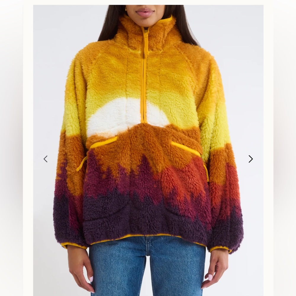 Rumored NWT Size S/M Sun Valley Sunset Fleece